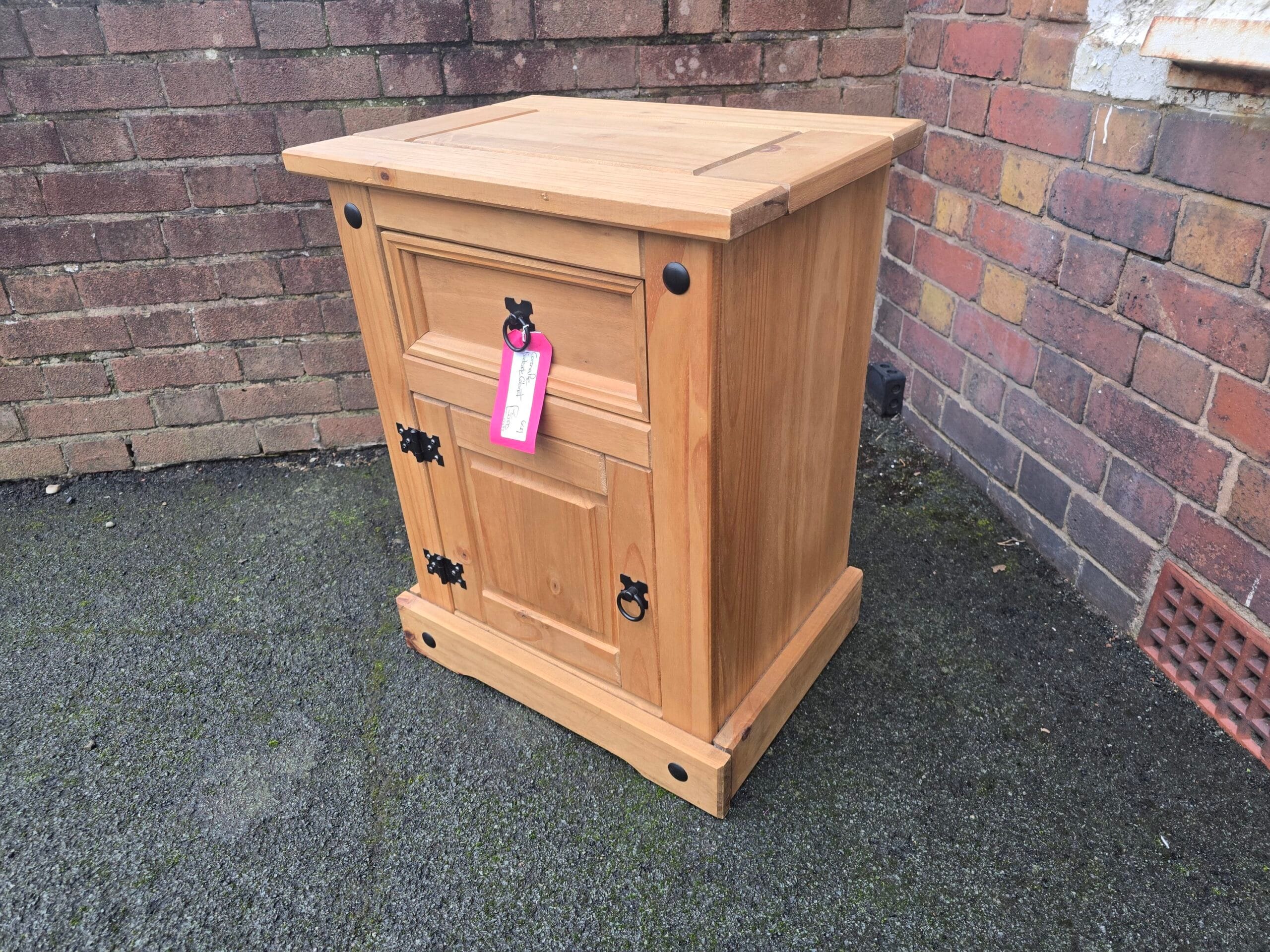 Bedside Cabinet – Pine.