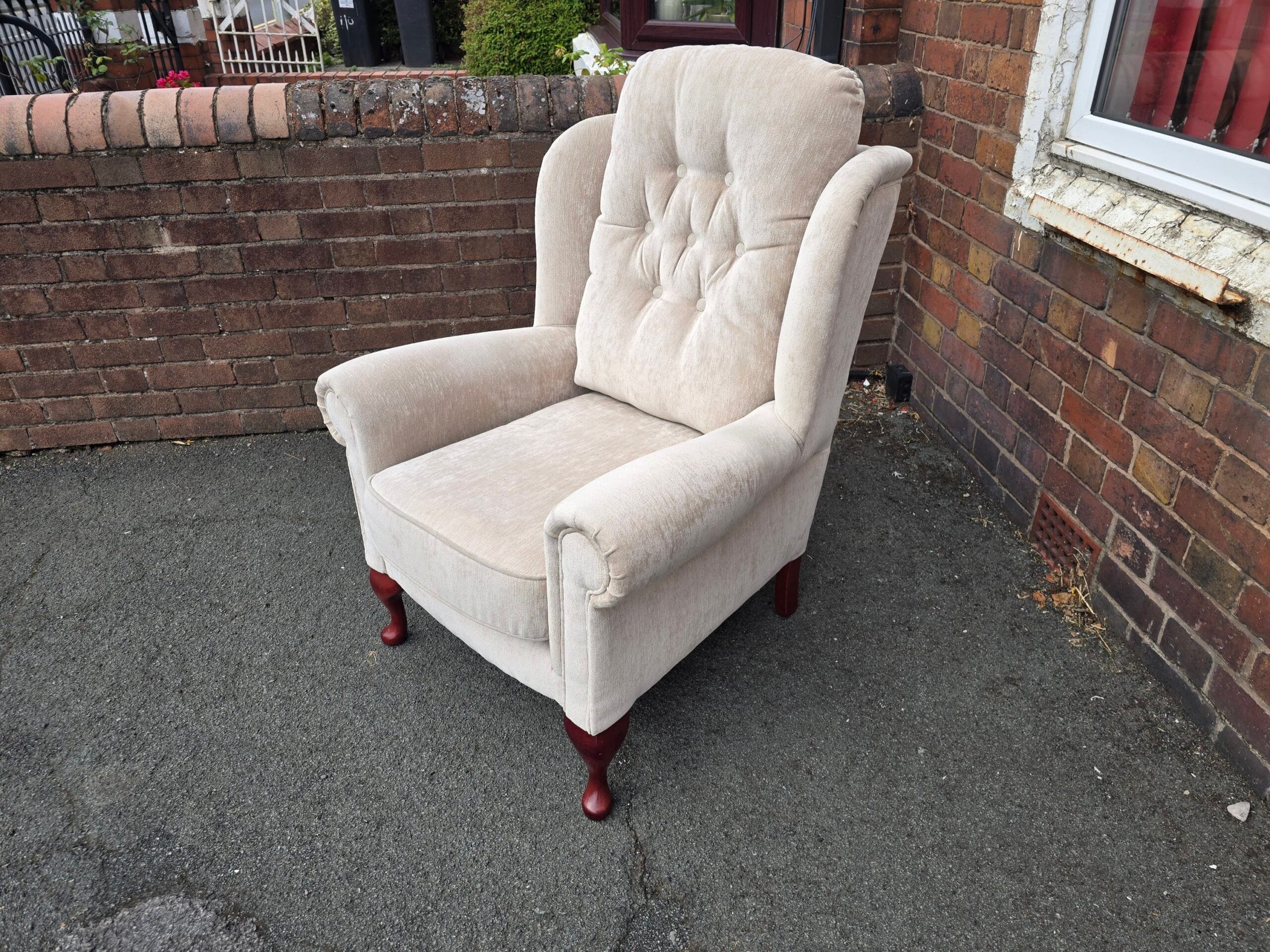 Chair – HSL/Wingback
